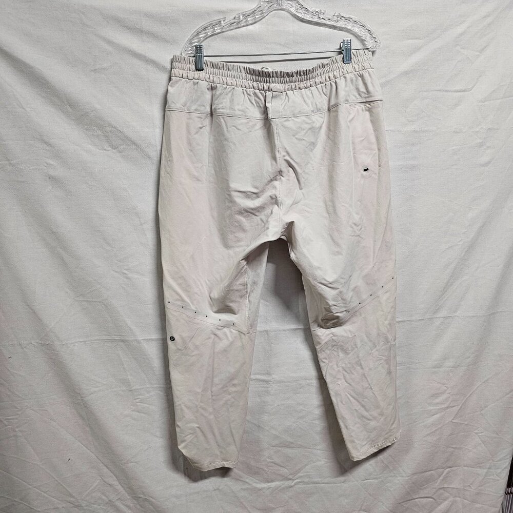 Lululemon License To Train Pant 30" Men's Pants Size XXL - Picture 14 of 16